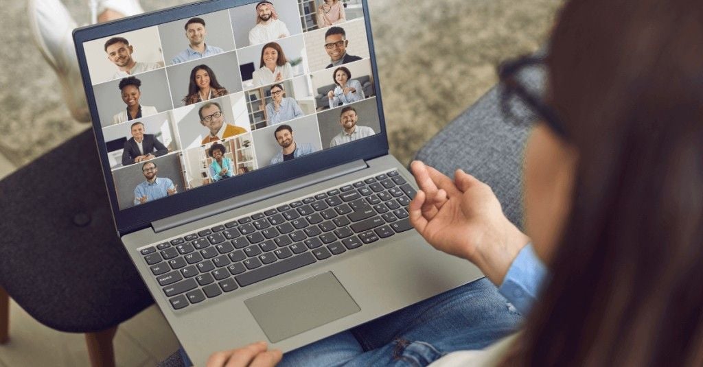Why You Should Hire a Virtual Employee | 24x7 Direct